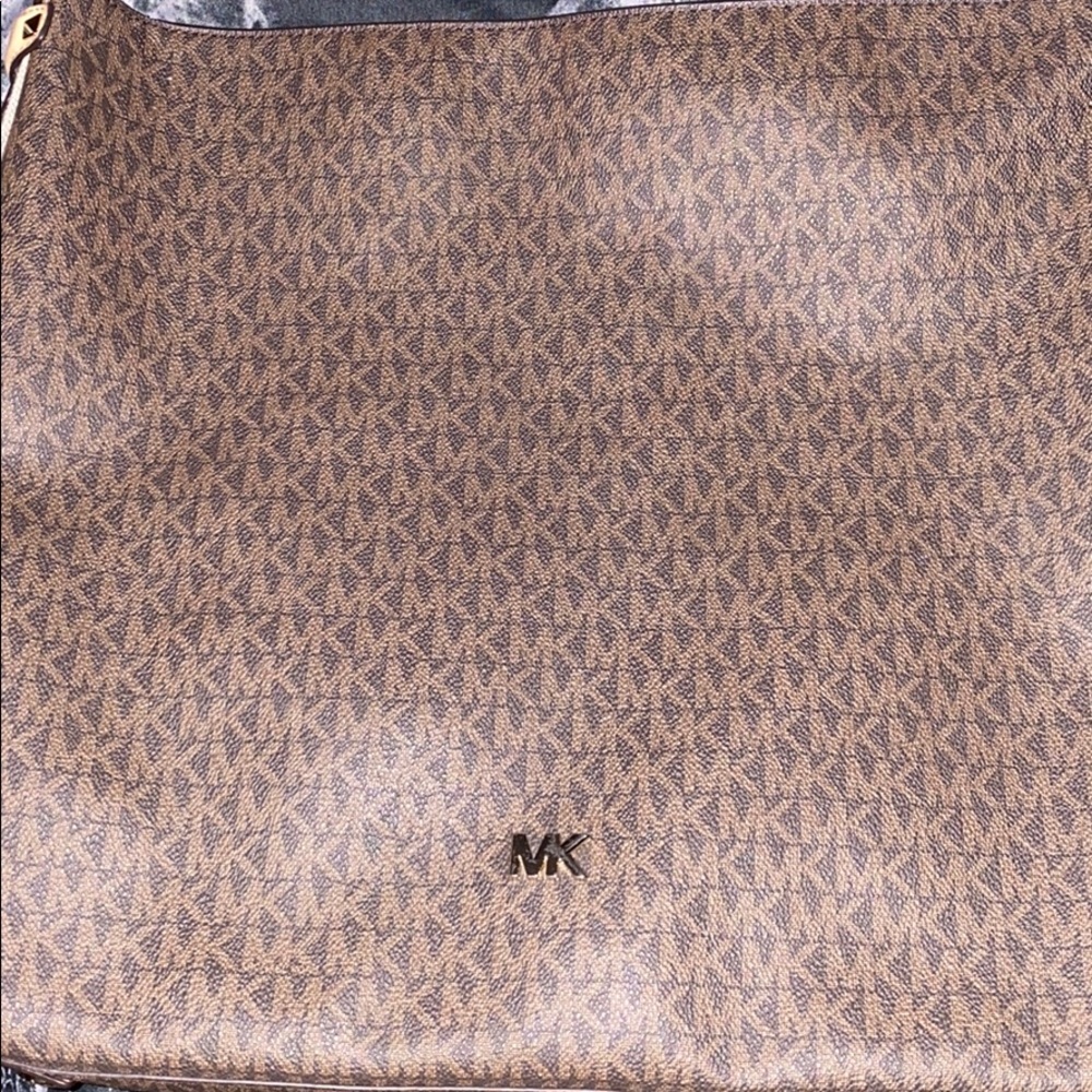 Mk bag mk earrings